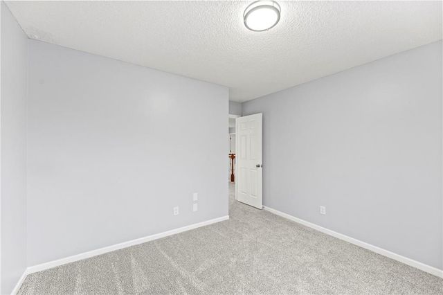 3715 SW Kimstin Circle, Blue Springs, MO 64015