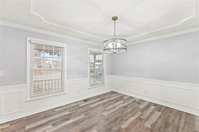 3715 SW Kimstin Circle, Blue Springs, MO 64015
