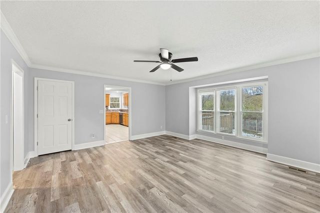 3715 SW Kimstin Circle, Blue Springs, MO 64015