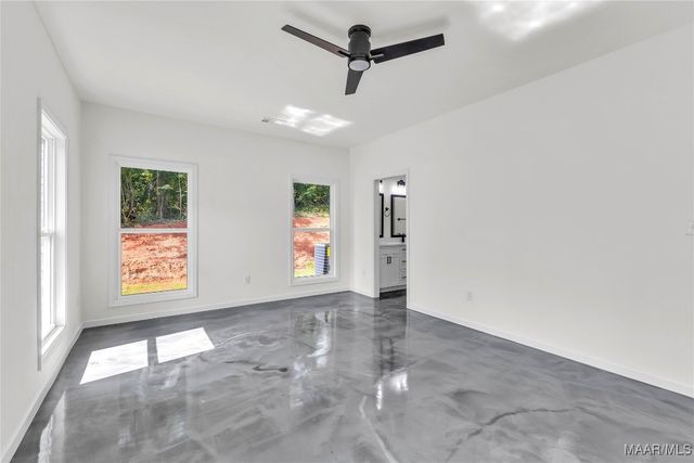 85 Fairway Drive, Millbrook, AL 36054