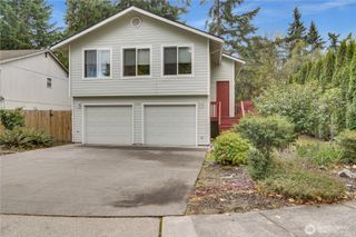 935 SW 319th Pl, Federal Way, WA 98023