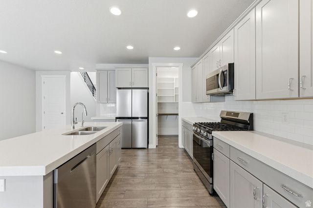 4968 W EVERGREEN LN, Highland, UT 84003