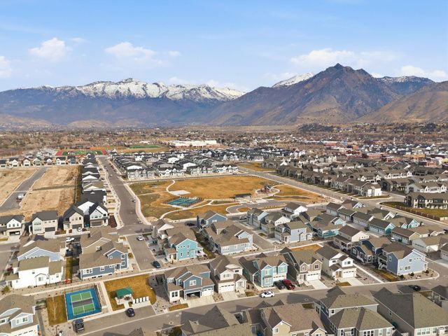 4968 W EVERGREEN LN, Highland, UT 84003