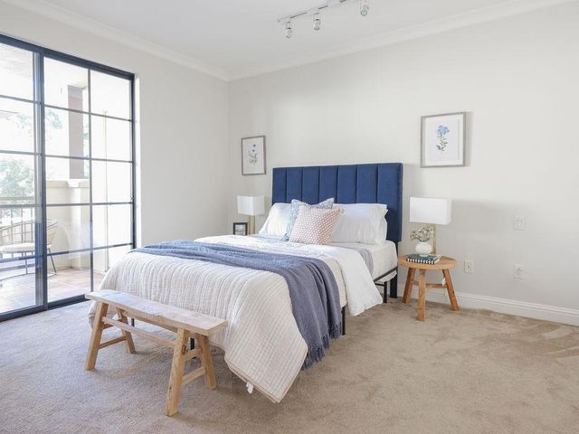 633 Elm Street 406, San Carlos, CA 94070