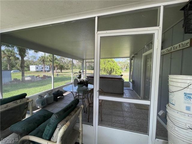 19790 Burgundy Farms RD, Estero, FL 33928