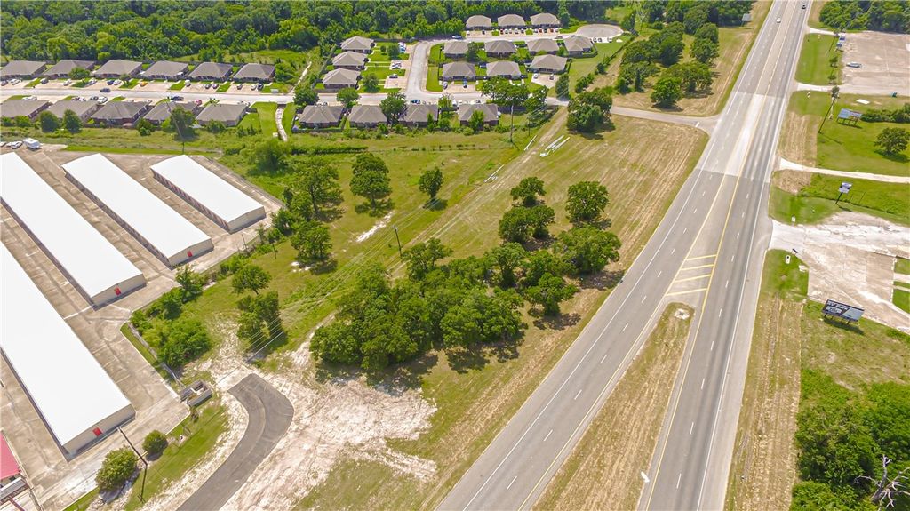 753 North Harvey Mitchell Parkway, Bryan, TX 77807 — photo 5