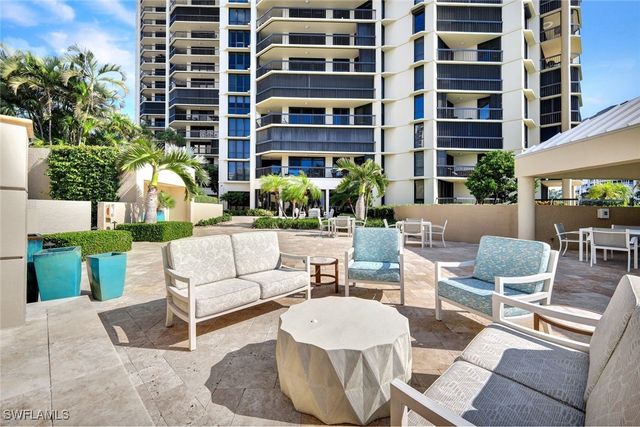 4551 Gulf Shore BLVD N 505, Naples, FL 34103