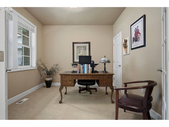 5352 WASHINGTON Ct, Lake Oswego, OR 97035