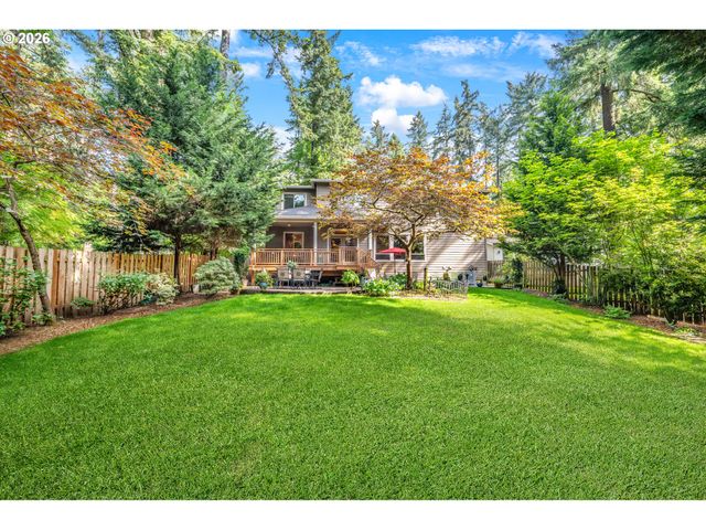 5352 WASHINGTON Ct, Lake Oswego, OR 97035