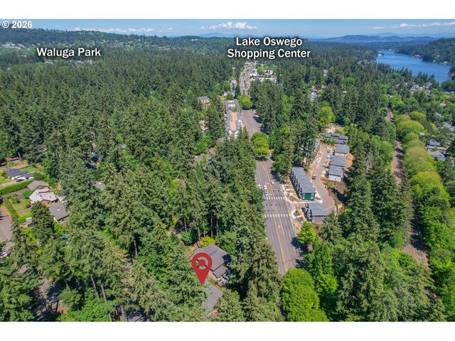 5352 WASHINGTON Ct, Lake Oswego, OR 97035