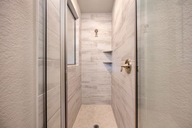 9820 Surveyor Road, Little Elm, TX 75068