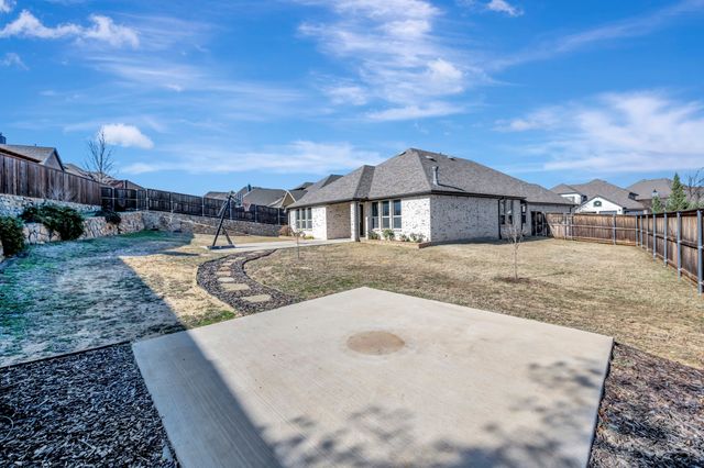 9820 Surveyor Road, Little Elm, TX 75068