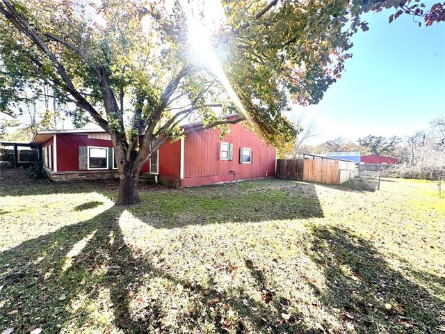 508 Lilac Drive, Granbury, TX 76049