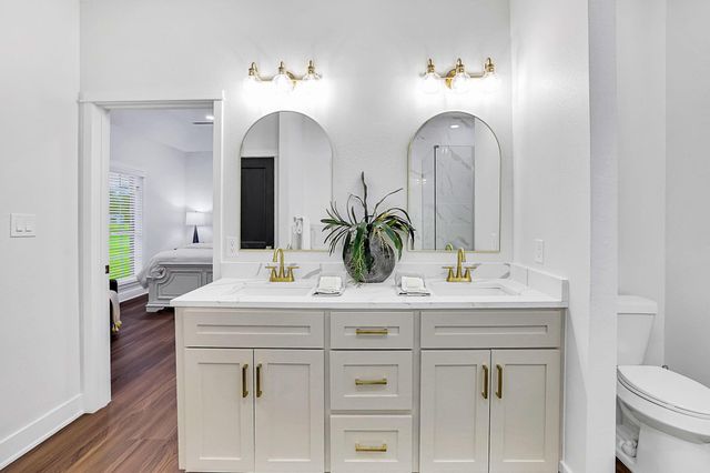 15415 Skyhawk Lane, Beach City, TX 77523