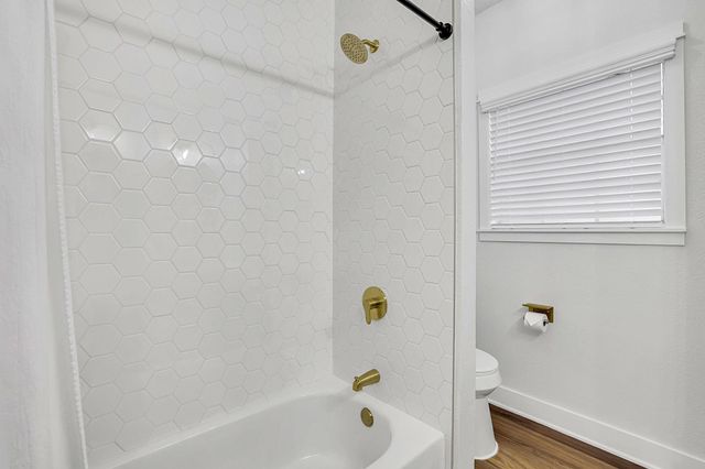 15415 Skyhawk Lane, Beach City, TX 77523