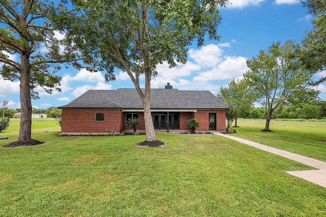 15415 Skyhawk Lane, Beach City, TX 77523