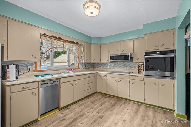 401 W Madison Street, Belvidere, IL 61008