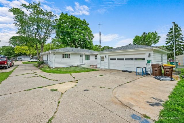 401 W Madison Street, Belvidere, IL 61008