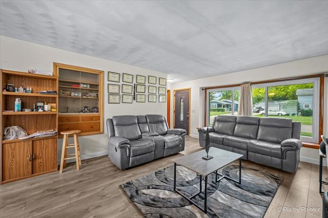 401 W Madison Street, Belvidere, IL 61008