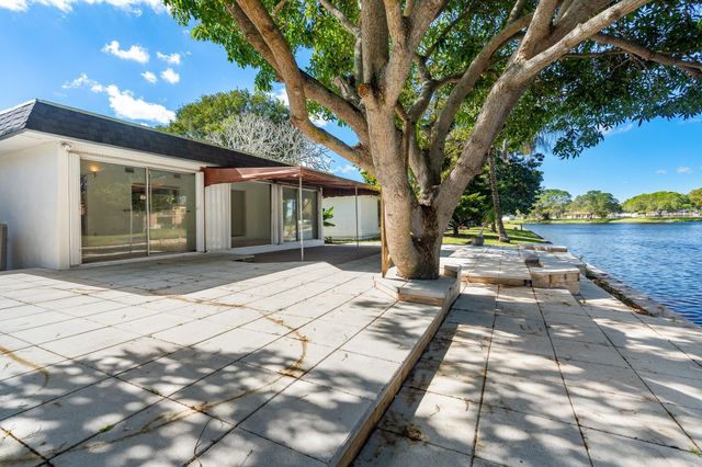 7007 NW 64th Street, Tamarac, FL 33321