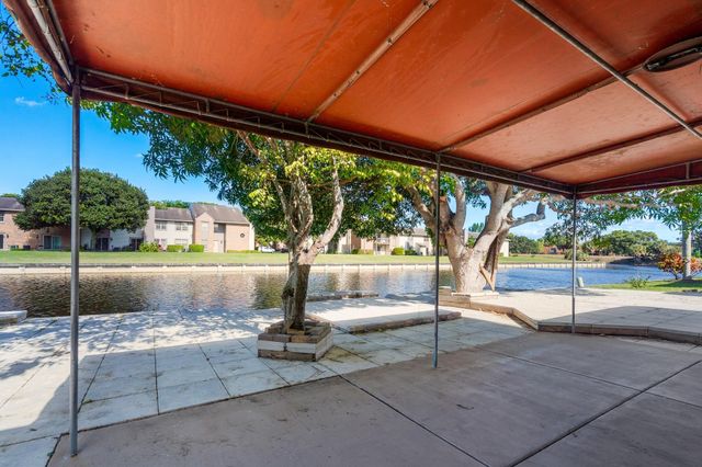 7007 NW 64th Street, Tamarac, FL 33321