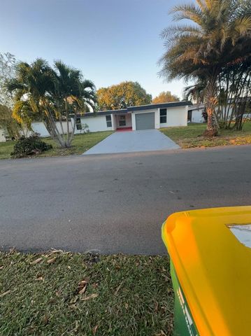 7007 NW 64th Street, Tamarac, FL 33321