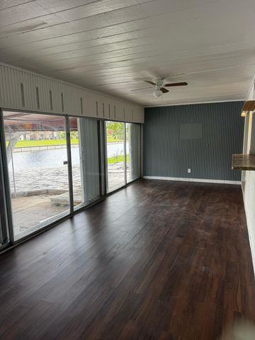 7007 NW 64th Street, Tamarac, FL 33321