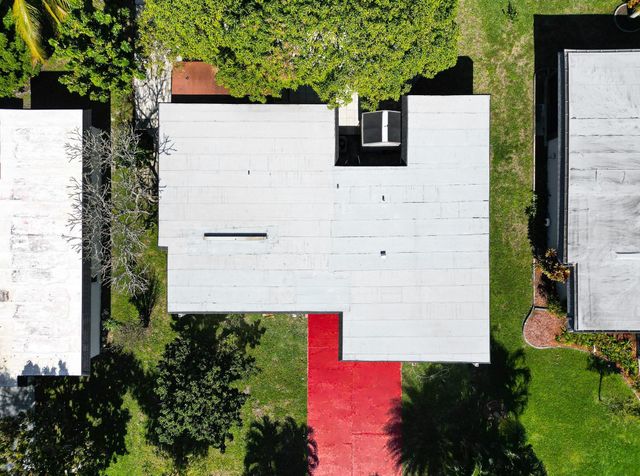 7007 NW 64th Street, Tamarac, FL 33321