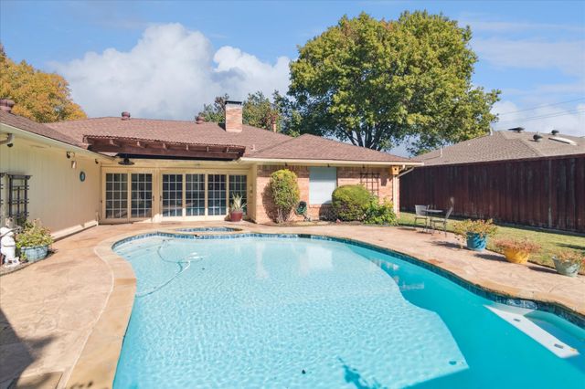 2704 Glenhaven Drive, Plano, TX 75023