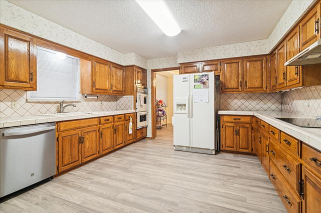 2704 Glenhaven Drive, Plano, TX 75023