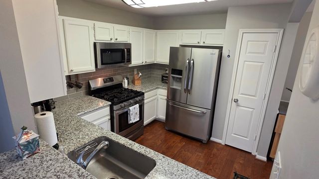 7207 Brockington Drive, Katy, TX 77494