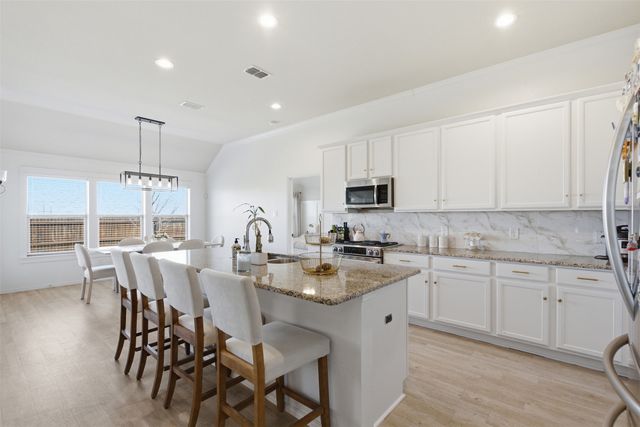 717 Long Prairie Drive, Royse City, TX 75189