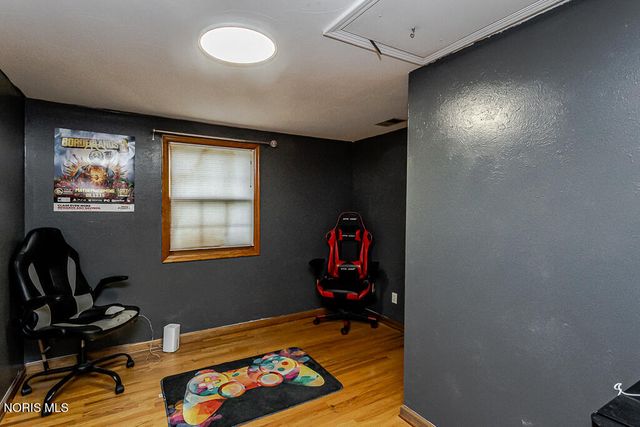 546 Bruns Drive, Rossford, OH 43460