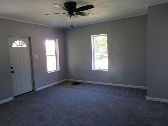 1200 4th Street, Three Rivers City, MI 49093