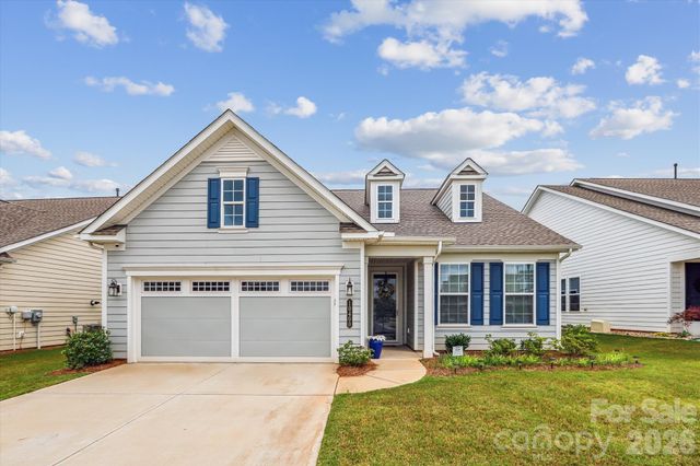 10400 Superb Lane, Charlotte, NC 28215
