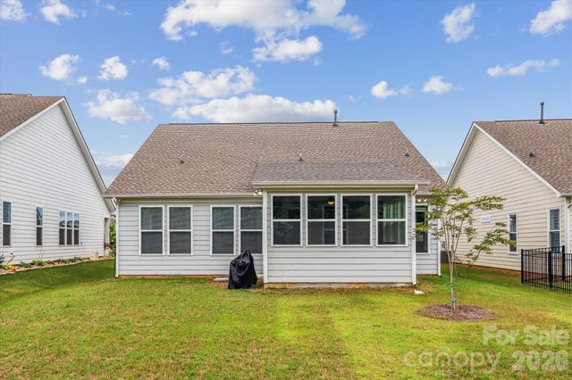 10400 Superb Lane, Charlotte, NC 28215