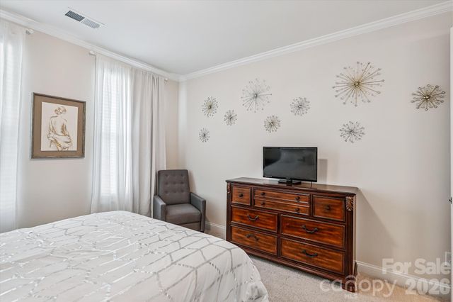 10400 Superb Lane, Charlotte, NC 28215