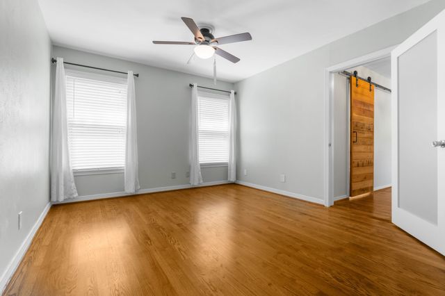 563 Hambrick Road, Dallas, TX 75218