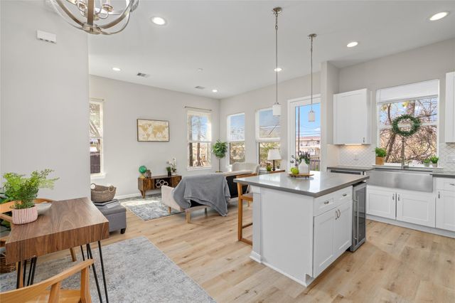 5610 Patrick Street L, Houston, TX 77076