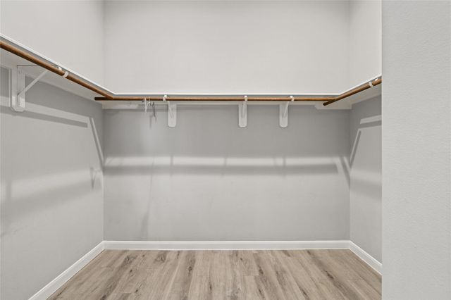 5610 Patrick Street L, Houston, TX 77076