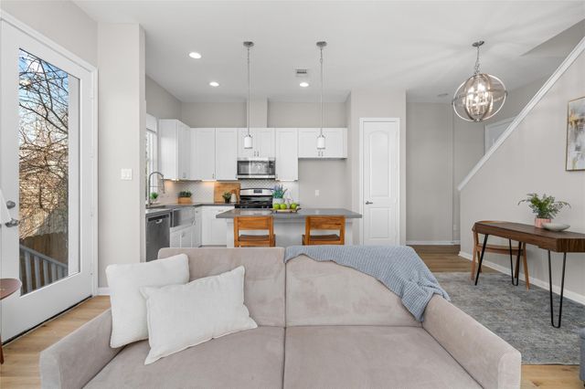 5610 Patrick Street L, Houston, TX 77076