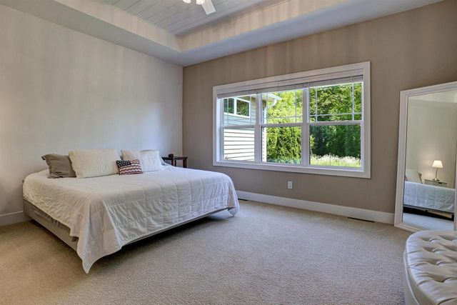 N9072 SOUTHTOWNE DRIVE, Menasha, WI 54952