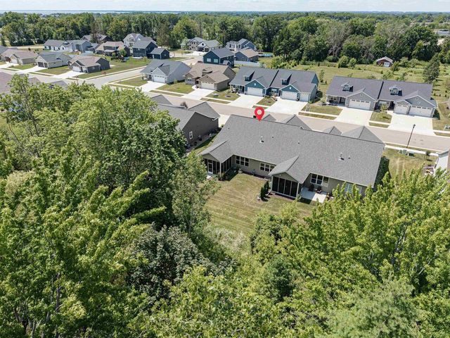 N9072 SOUTHTOWNE DRIVE, Menasha, WI 54952