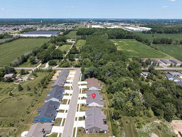 N9072 SOUTHTOWNE DRIVE, Menasha, WI 54952