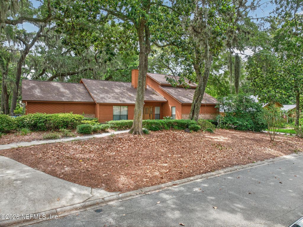 4237 STRATFORD Way, Jacksonville, FL 32225