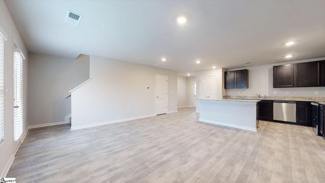 105 Green Pasture Road, Fountain Inn, SC 29664