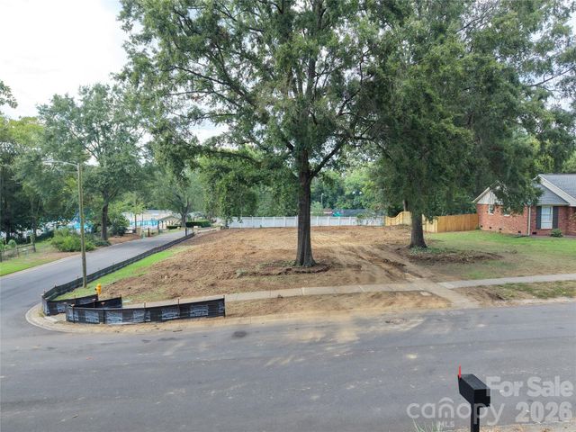 6501 Windyrush Road, Charlotte, NC 28226