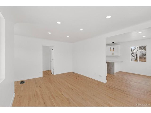 5050 W 33rd Ave, Denver, CO 80212