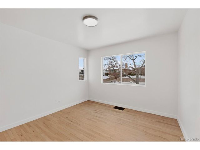 5050 W 33rd Ave, Denver, CO 80212