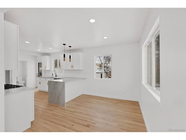 5050 W 33rd Ave, Denver, CO 80212